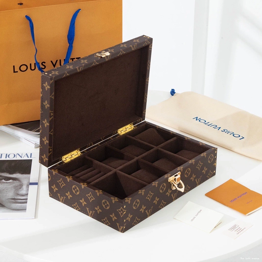 ACCESSORIES LV BOX CUSTOM 0813